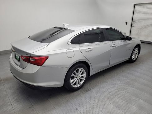 Used 2018 Chevrolet Malibu LT FWD image 10