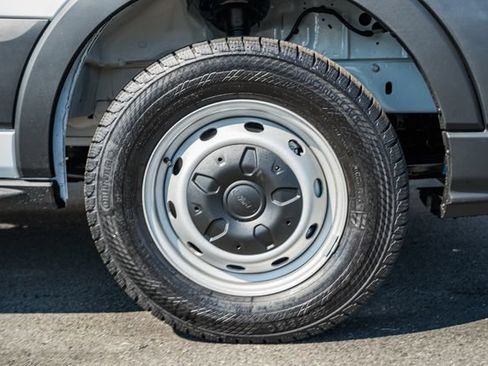 New 2026 Ford Transit 250 Low Roof RWD image 15