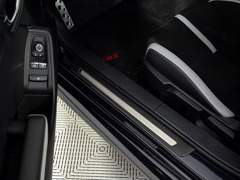 Used 2025 Subaru BRZ Limited w/ Popular Package 2 image 7