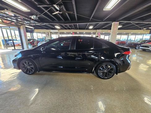 Used 2024 Toyota Corolla SE image 4