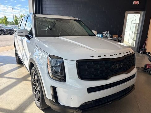 Certified 2022 Kia Telluride SX w/ SX Prestige Package AWD/4WD image 1