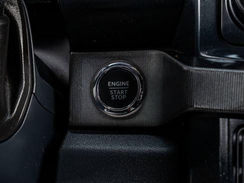 Used 2024 Ford F450 Platinum w/ FX4 Off-Road Package image 22