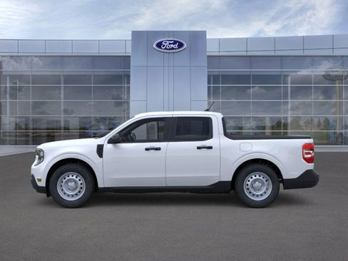 New 2025 Ford Maverick XL image 3