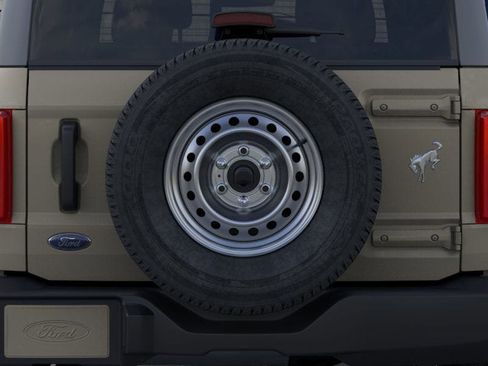 New 2026 Ford Bronco 2-Door image 24