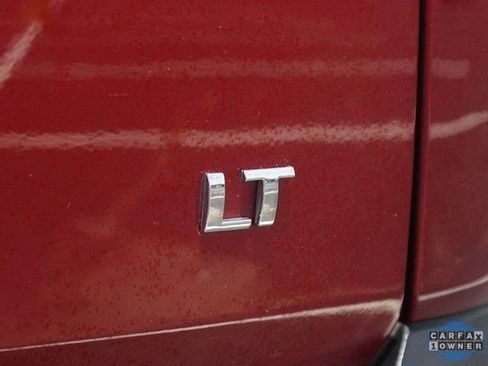 Certified 2023 Chevrolet Traverse LT w/ Rear Camera Mirror Package image 17