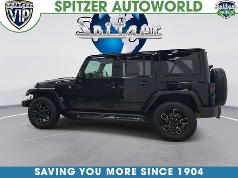 Used 2018 Jeep Wrangler Unlimited Sahara image 3
