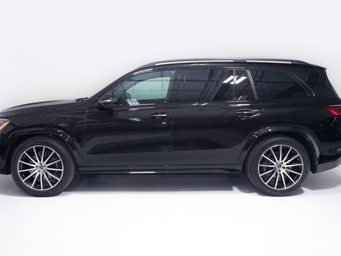 Used 2025 Mercedes-Benz GLS 450 4MATIC image 5