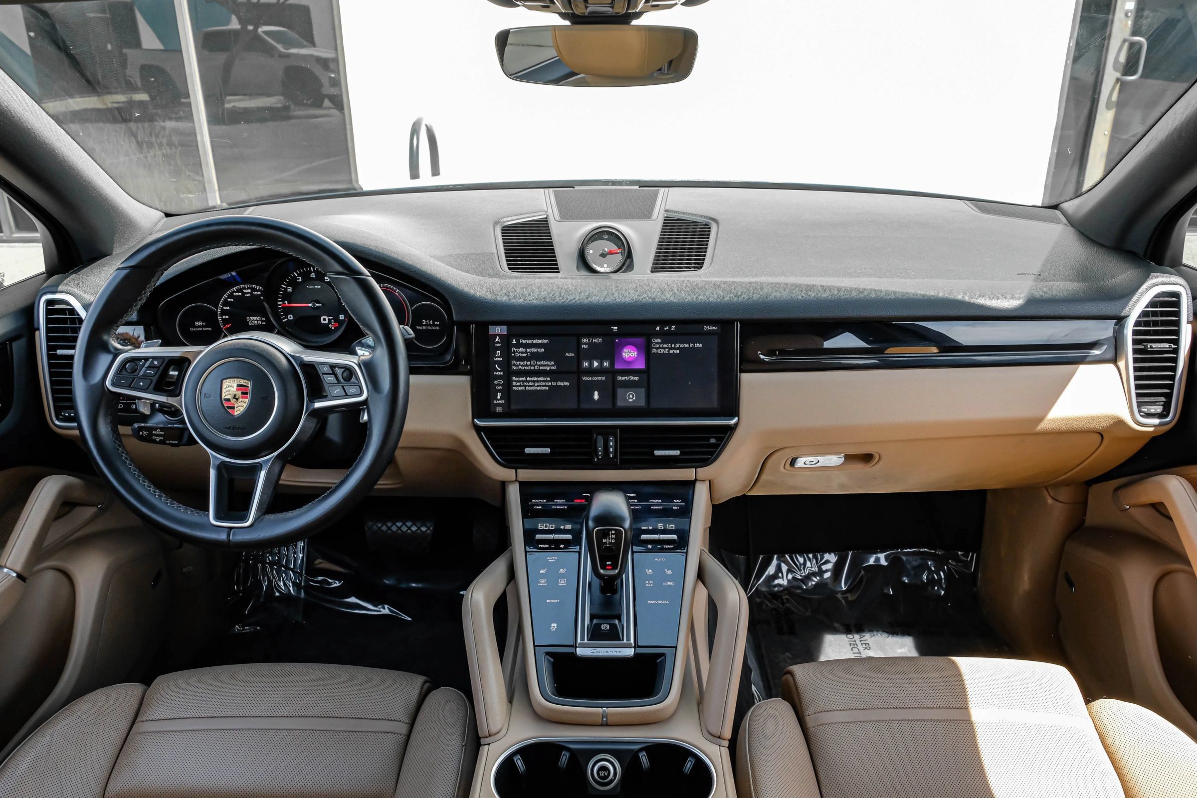 Used 2019 Porsche Cayenne AWD/4WD image 14