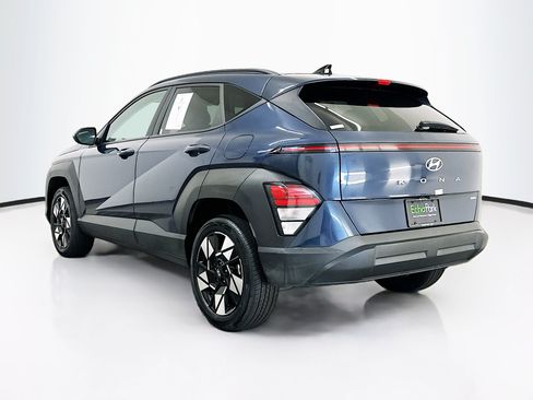 Used 2024 Hyundai Kona SEL AWD/4WD image 5