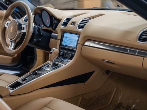Used 2014 Porsche Boxster image 24