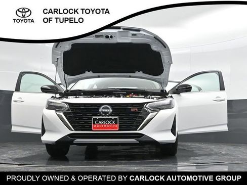 Used 2025 Nissan Sentra SR w/ SR Premium Package image 52