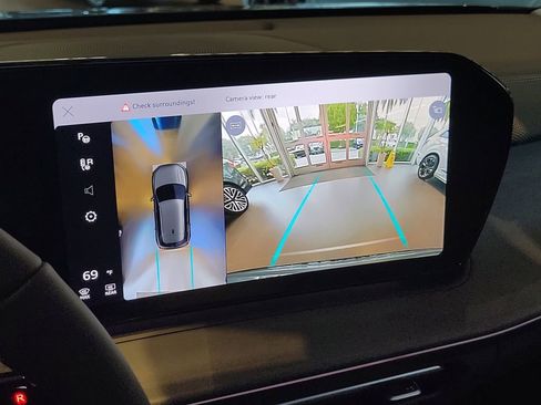 New 2026 Audi Q3 quattro 2.0T image 13