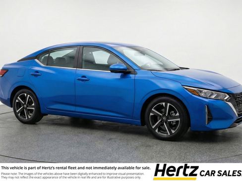 Used 2025 Nissan Sentra SV image 1