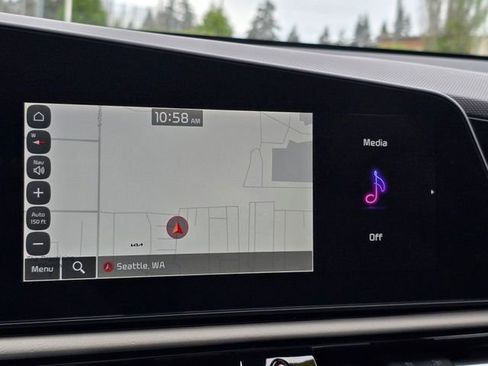 Certified 2024 Kia Niro Wave w/ Wave Preserve Package FWD image 31