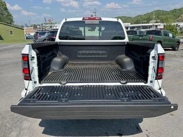 New 2026 Nissan Frontier SV w/ Tow Package AWD/4WD image 22