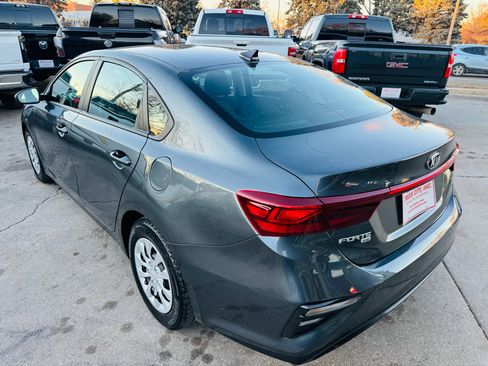 Used 2021 Kia Forte Sedan image 5