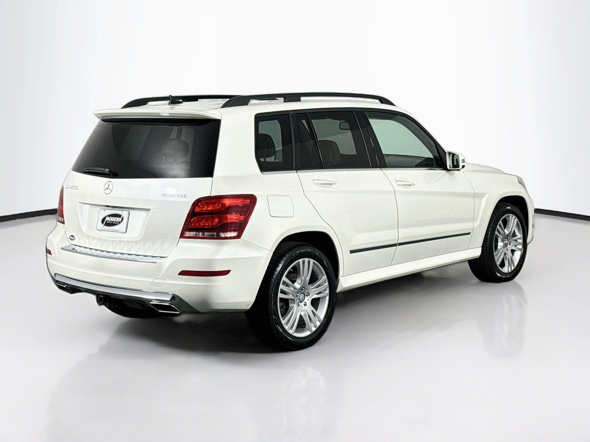 Used 2014 Mercedes-Benz GLK 250 BlueTEC 4MATIC image 15