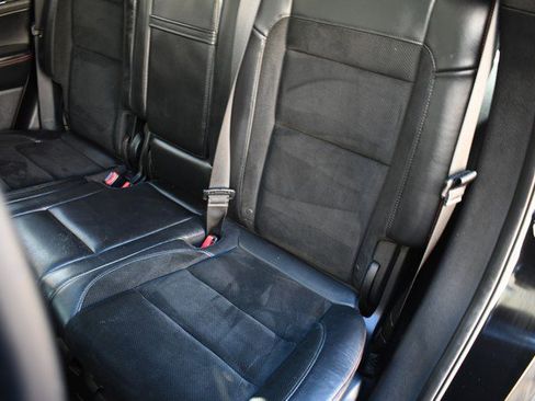 Used 2017 Jeep Grand Cherokee Trailhawk w/ Trailhawk Luxury Group image 23