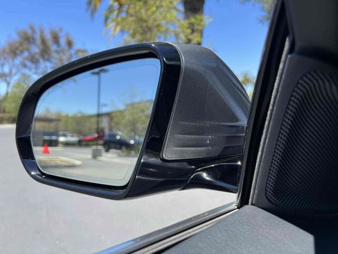 Used 2020 Mercedes-Benz E 350 Sedan image 11