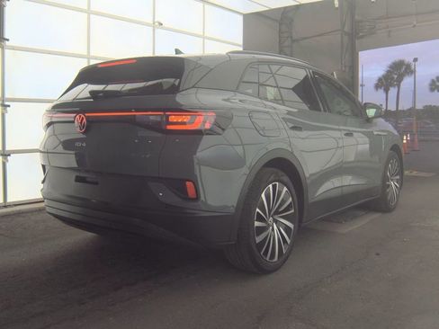 Used 2024 Volkswagen ID.4 S image 8