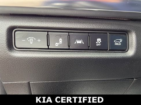 Certified 2022 Kia Telluride EX w/ EX Premium Package image 19