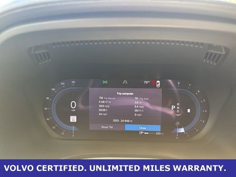 Certified 2023 Volvo XC60 B5 Ultimate w/ Climate Package image 21