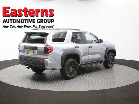 Used 2025 Toyota 4Runner SR5 AWD/4WD image 40