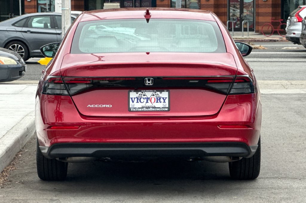 New 2026 Honda Accord LX image 5