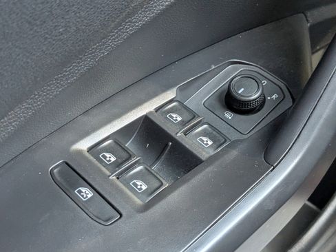 Used 2020 Volkswagen Jetta GLI Autobahn image 22