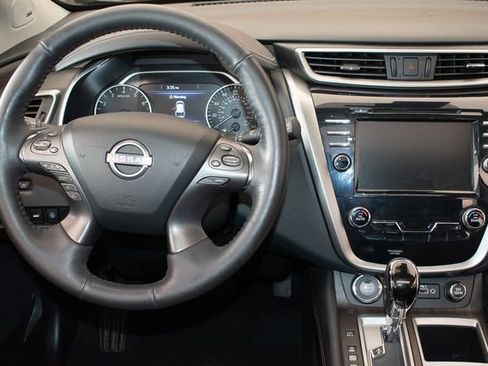 Used 2023 Nissan Murano Platinum AWD/4WD image 16