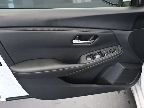Used 2024 Nissan Sentra SV FWD image 15