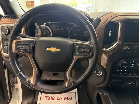 Used 2021 Chevrolet Silverado 1500 High Country w/ Z71 Off-Road Package AWD/4WD image 19