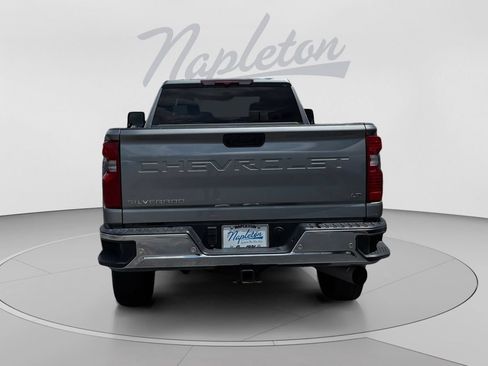 Used 2025 Chevrolet Silverado 3500 LT w/ Safety Package AWD/4WD image 4