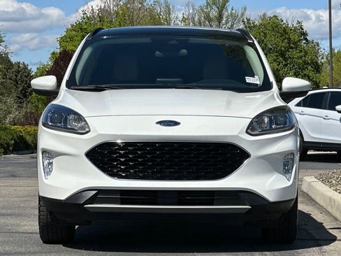 Used 2020 Ford Escape SEL image 9