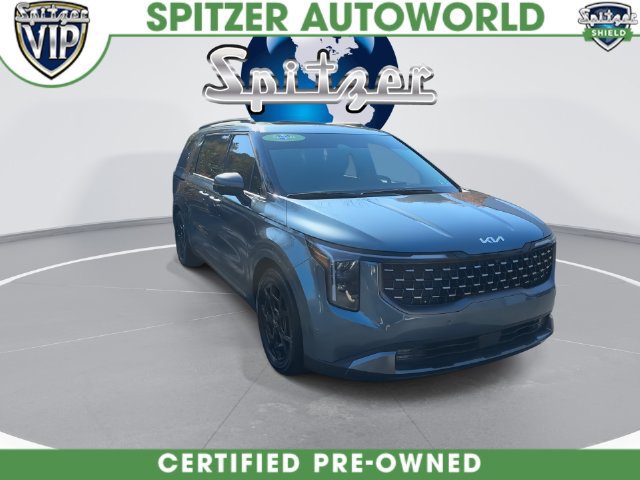 Used 2025 Kia Carnival SX w/ SX Dark Edition Package FWD image 5