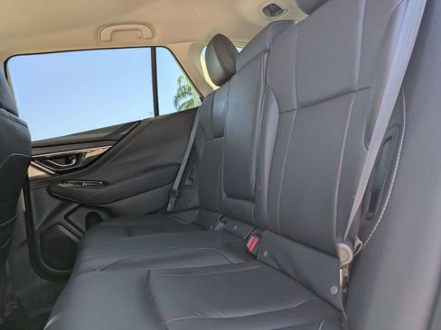 Used 2024 Subaru Outback Limited AWD/4WD image 15