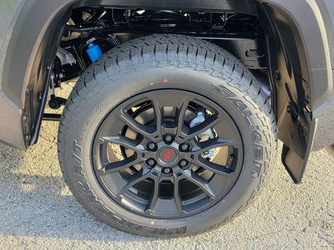 New 2026 Toyota Tundra Limited w/ TRD Off-Road Package AWD/4WD image 32