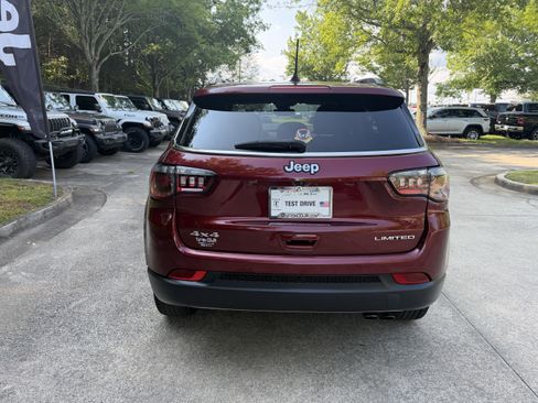 Used 2021 Jeep Compass Limited AWD/4WD image 6