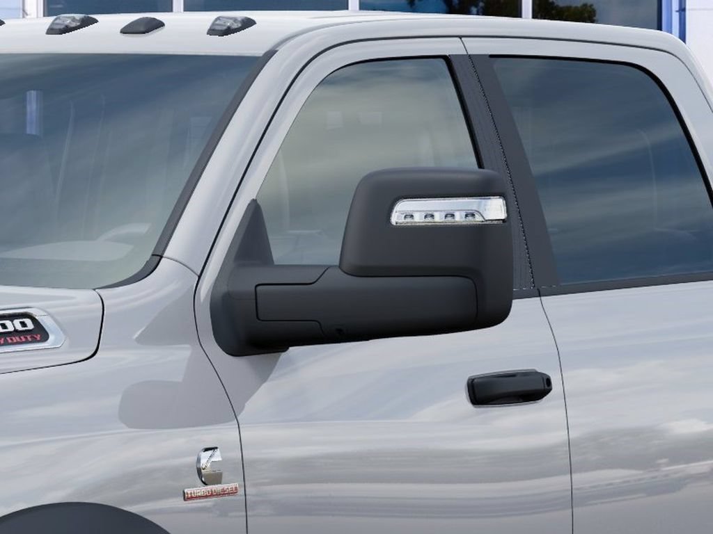 New 2026 RAM 3500 Big Horn AWD/4WD image 12
