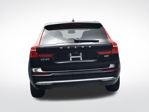 Used 2023 Volvo XC60 B5 Ultimate AWD/4WD image 7
