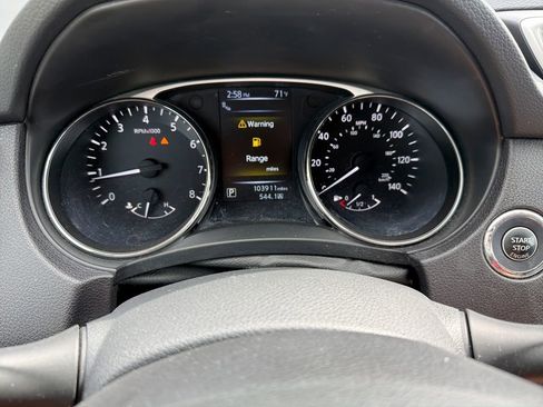 Used 2015 Nissan Rogue SV w/ SV Premium Package image 20