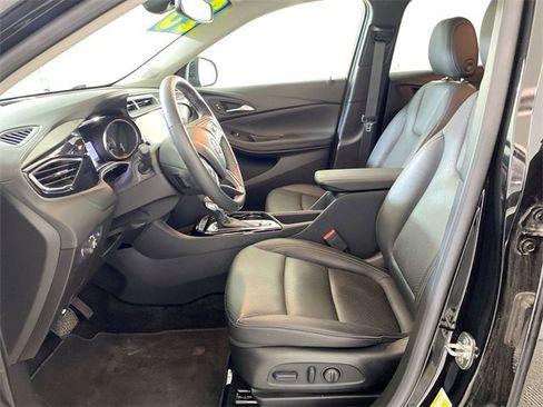 Used 2023 Buick Encore GX Essence image 24