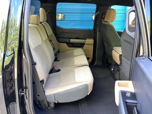 Used 2023 Ford F150 XLT image 33