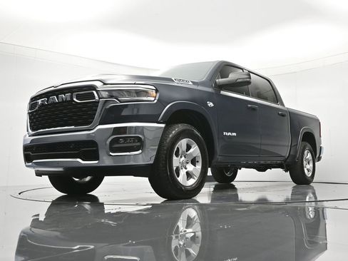 New 2026 RAM 1500 4x4 Crew Cab image 35