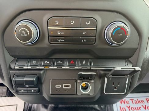 Used 2025 Chevrolet Silverado 3500 W/T AWD/4WD image 16