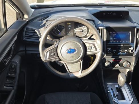 Certified 2022 Subaru Impreza 2.0i image 2