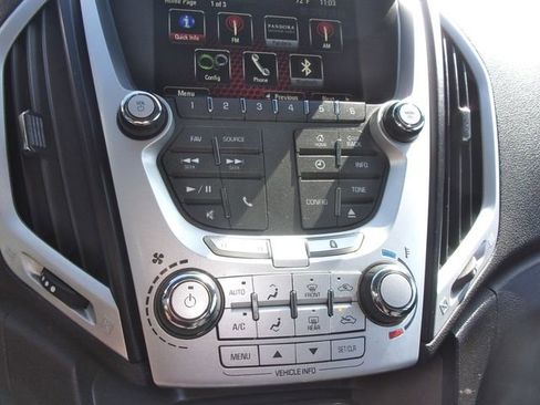 Used 2015 GMC Terrain SLE image 18