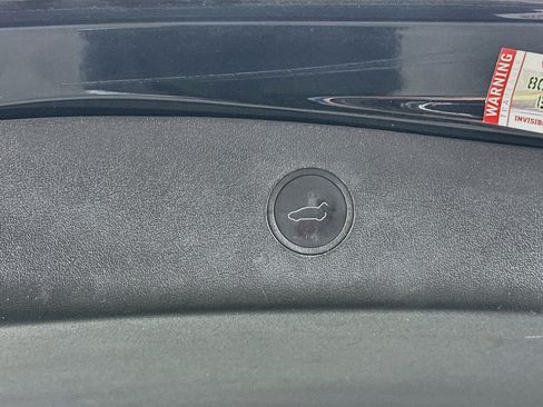 Used 2023 Tesla Model 3 Standard Range RWD image 30