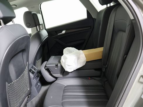 Used 2023 Audi Q5 2.0T Premium Plus w/ Premium Plus Package image 23