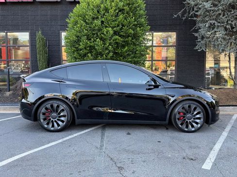 Used 2022 Tesla Model Y Performance AWD/4WD image 21